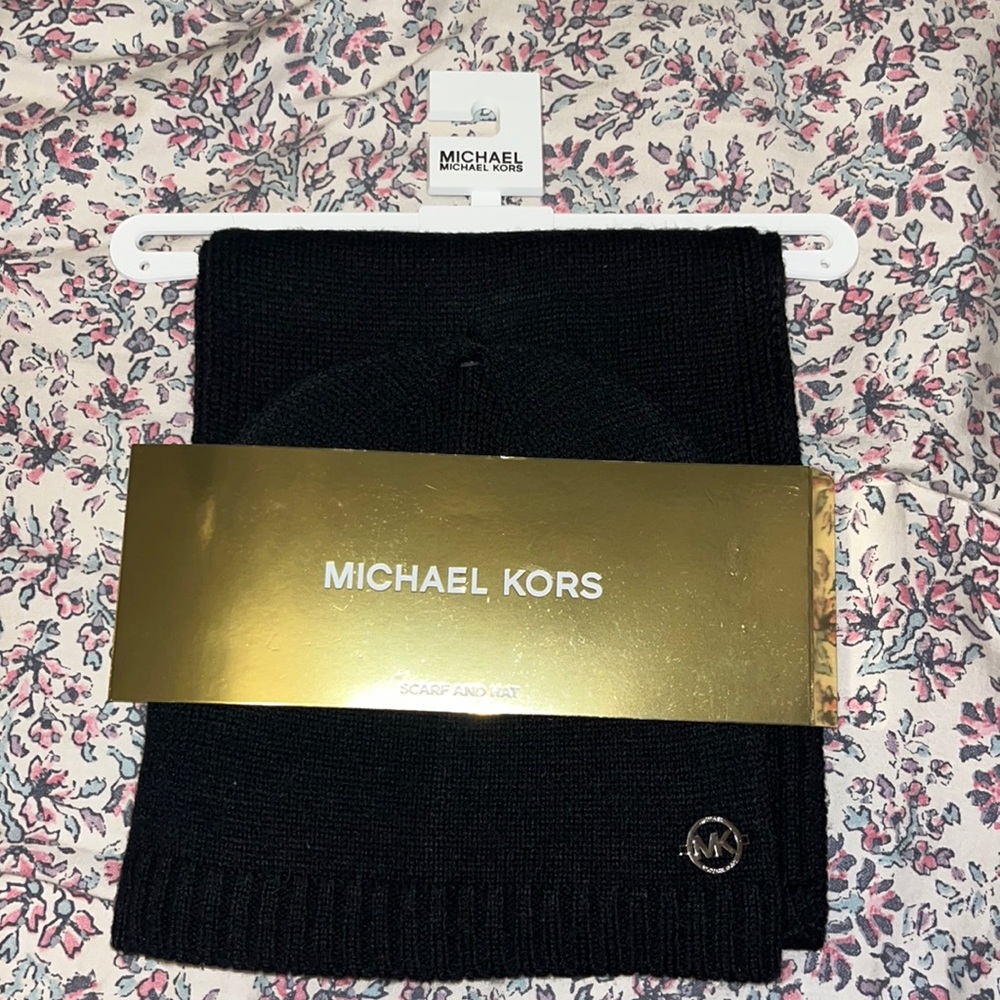 Micheal Kors beanie and scarf !